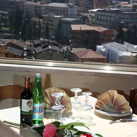 Hotel Ristorante La Casareccia 3*